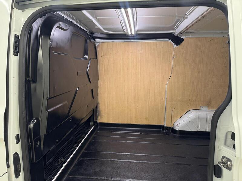 Ford Transit Custom 2.0 300 EcoBlue Limited Panel Van 5dr Diesel Manual L1 H1 Euro 6 (s/s) (130 ps) - U119364