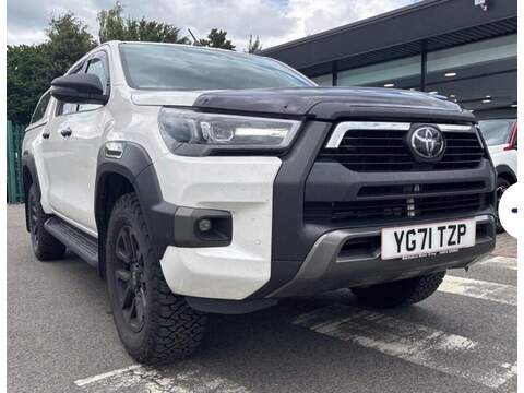 Toyota Hilux Vantage 4.0 V8 Coupe 2dr Petrol Auto Euro 6 (510 ps)