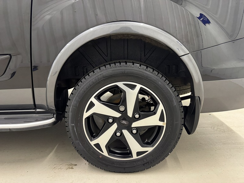 Ford Transit Custom 2.0 320 EcoBlue Active Crew Van Double Cab 5dr Diesel Manual L1 H1 Euro 6 (s/s) (170 ps) - U119374