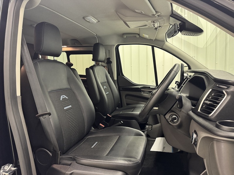 Ford Transit Custom 2.0 320 EcoBlue Active Crew Van Double Cab 5dr Diesel Manual L1 H1 Euro 6 (s/s) (170 ps) - U119374