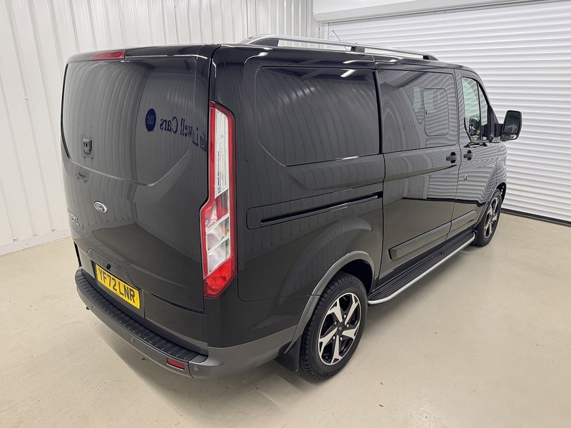 Ford Transit Custom 2.0 320 EcoBlue Active Crew Van Double Cab 5dr Diesel Manual L1 H1 Euro 6 (s/s) (170 ps) - U119374