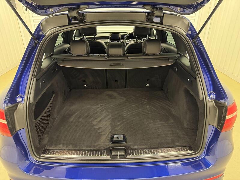 Mercedes-Benz GLC 2.1 GLC220d AMG Line (Premium) G-Tronic+ 4MATIC Euro 6 (s/s) 5dr - U119376
