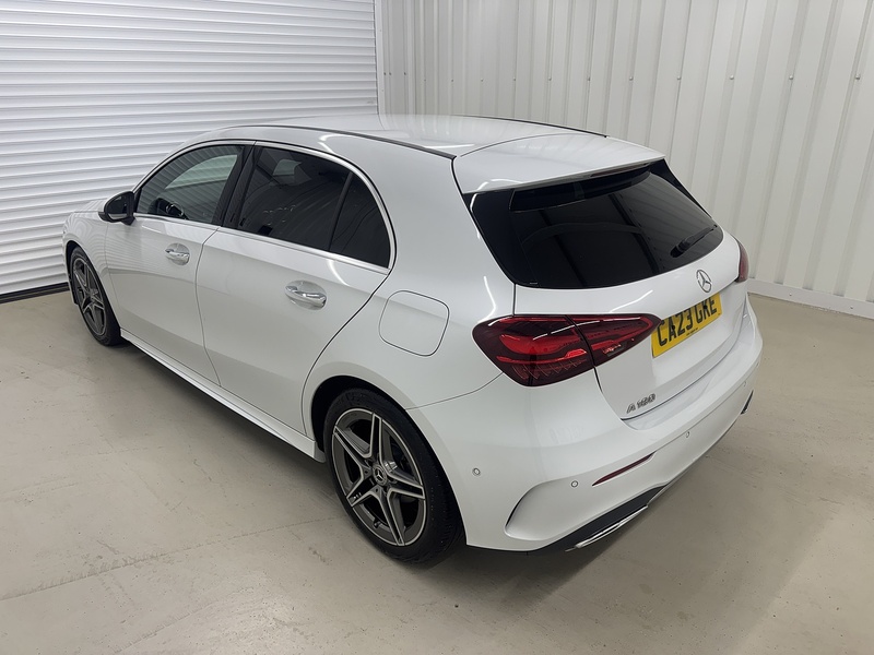 Mercedes-Benz A Class 1.3 A180h MHEV AMG Line (Executive) Hatchback 5dr Petrol Hybrid 7G-DCT Euro 6 (s/s) (150 ps) - U119379