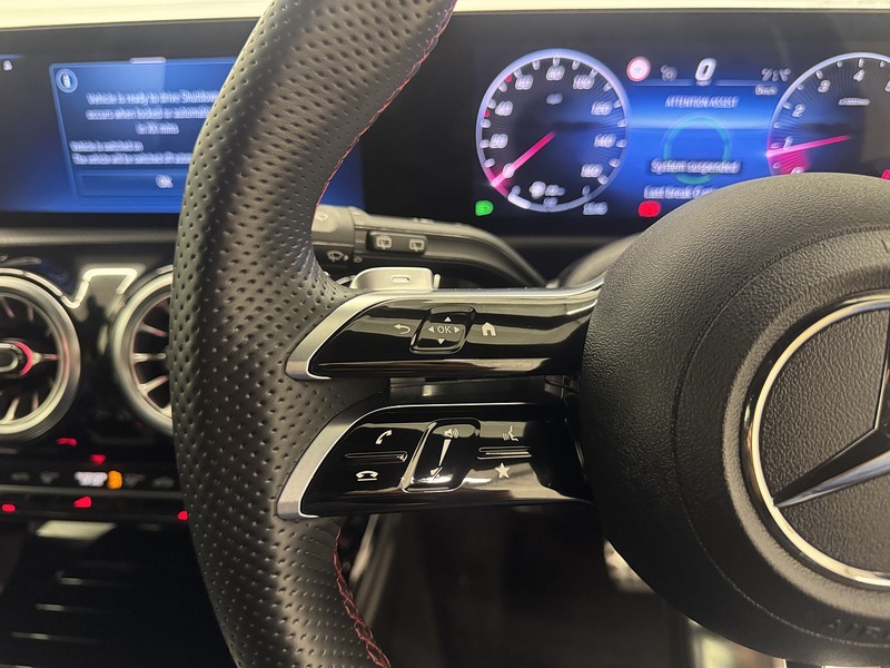 Mercedes-Benz A Class 1.3 A180h MHEV AMG Line (Executive) Hatchback 5dr Petrol Hybrid 7G-DCT Euro 6 (s/s) (150 ps) - U119379