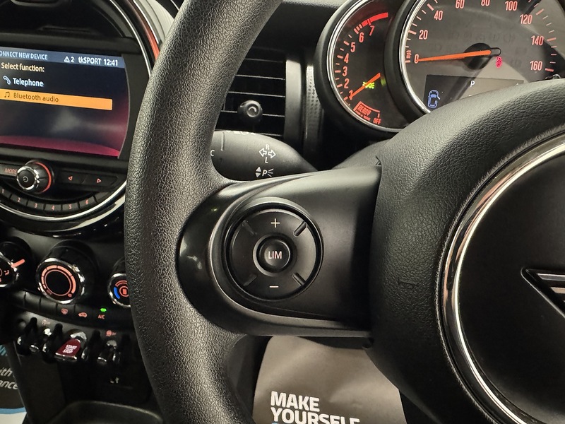 MINI Hatch 1.5 Cooper Classic Steptronic Euro 6 (s/s) 5dr - U119380