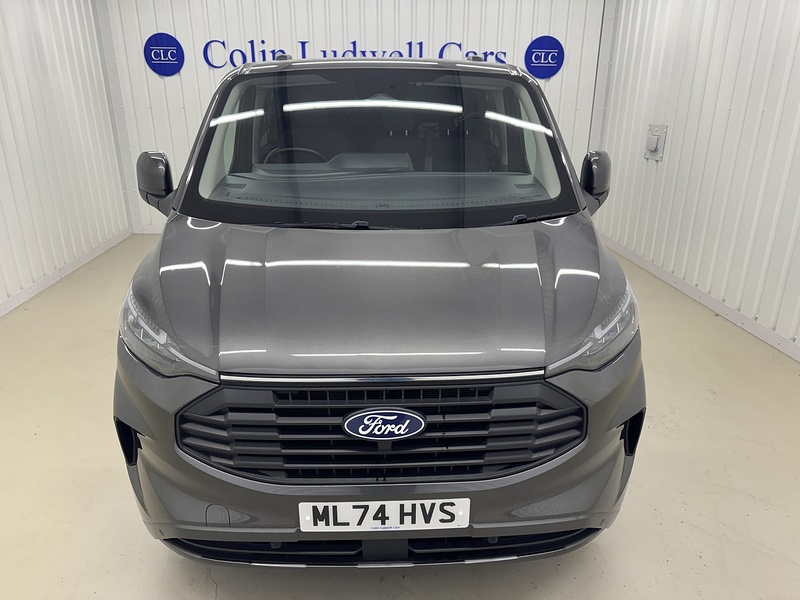 Ford Transit Custom 2.0 320 EcoBlue Limited Crew Van Auto L2 H1 Euro 6 (s/s) 5dr - U119381