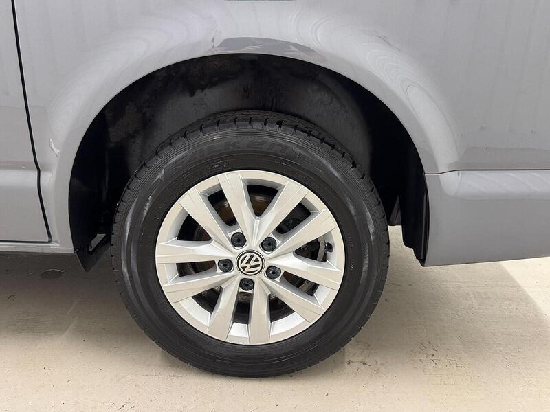Volkswagen Transporter 2.0 TDI T28 Highline FWD SWB Euro 6 (s/s) 5dr - U119384