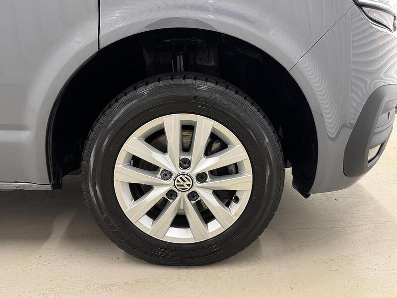Volkswagen Transporter 2.0 TDI T28 Highline FWD SWB Euro 6 (s/s) 5dr - U119384
