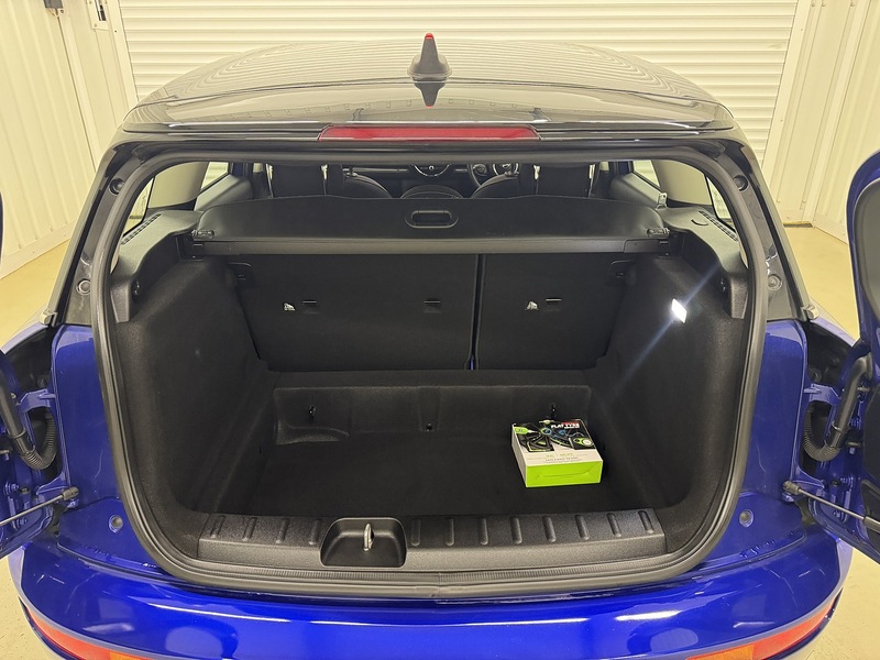 MINI Clubman 1.5 Cooper Classic Estate 6dr Petrol Manual Euro 6 (s/s) (136 ps) - U119389