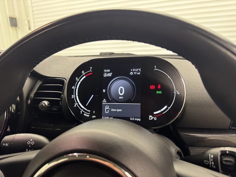 MINI Clubman 1.5 Cooper Classic Estate 6dr Petrol Manual Euro 6 (s/s) (136 ps) - U119389
