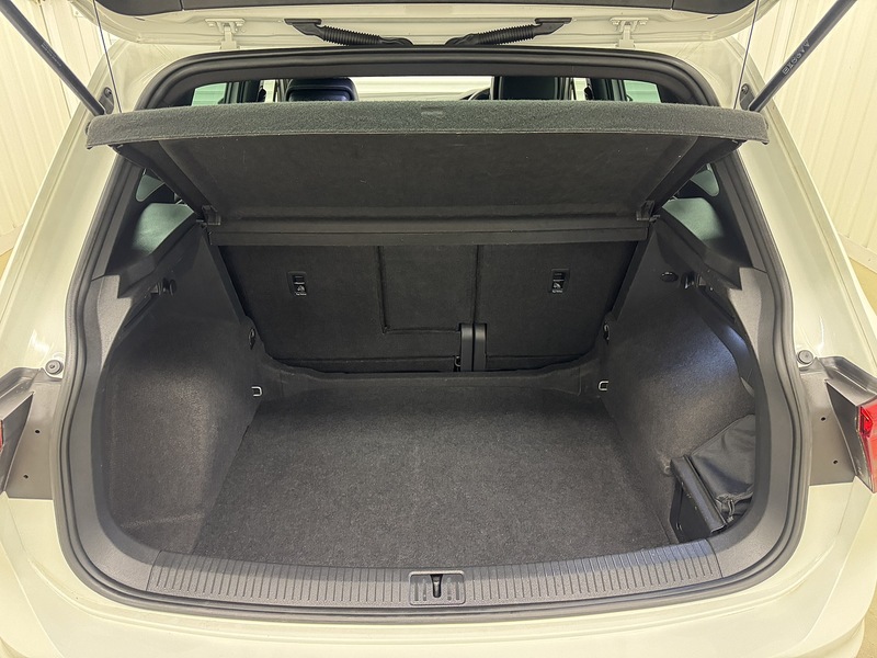Volkswagen Tiguan 1.5 TSI R-Line DSG Euro 6 (s/s) 5dr - U119400