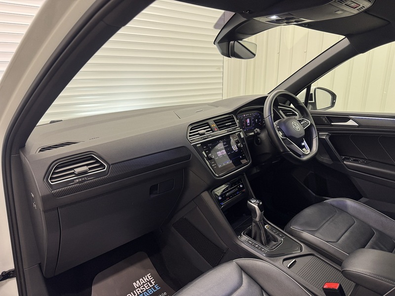 Volkswagen Tiguan 1.5 TSI R-Line DSG Euro 6 (s/s) 5dr - U119400