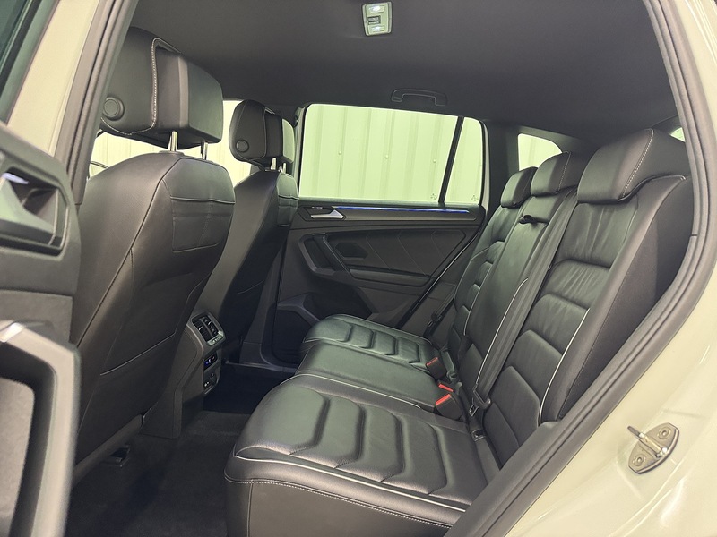 Volkswagen Tiguan 1.5 TSI R-Line DSG Euro 6 (s/s) 5dr - U119400