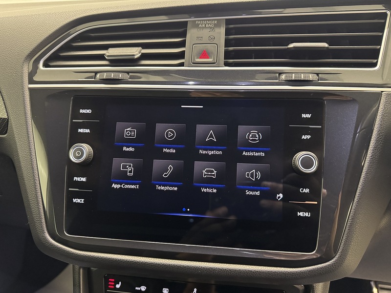 Volkswagen Tiguan 1.5 TSI R-Line DSG Euro 6 (s/s) 5dr - U119400
