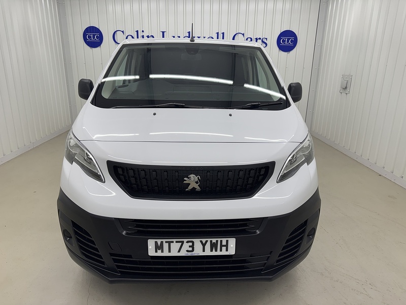 Peugeot Expert 2.0 BlueHDi 1200 Professional Premium Long Crew Van LWB Euro 6 (s/s) 6dr (6 Seat) - U119401