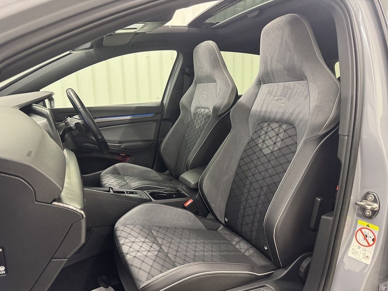 Volkswagen Golf 2.0 TDI R-Line Hatchback 5dr Diesel DSG Euro 6 (s/s) (150 ps) - U119403