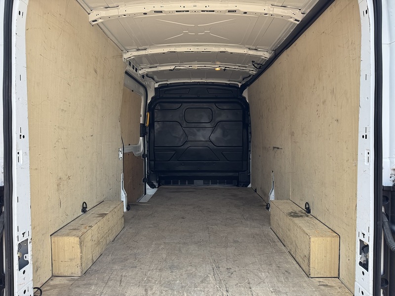 Ford Transit 2.0 350 EcoBlue Leader Panel Van 5dr Diesel Manual RWD L3 H2 Euro 6 (s/s) (130 ps) - U119404