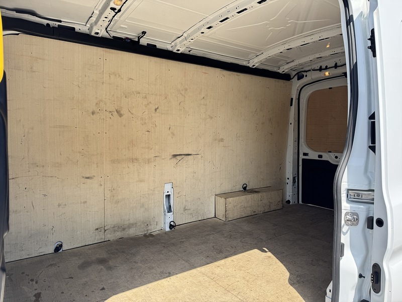 Ford Transit 2.0 350 EcoBlue Leader Panel Van 5dr Diesel Manual RWD L3 H2 Euro 6 (s/s) (130 ps) - U119404