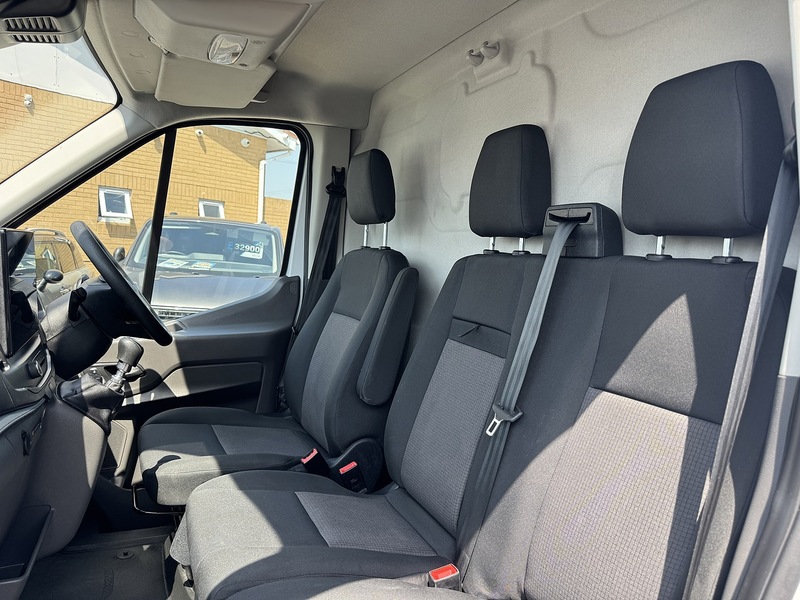 Ford Transit 2.0 350 EcoBlue Leader Panel Van 5dr Diesel Manual RWD L3 H2 Euro 6 (s/s) (130 ps) - U119404