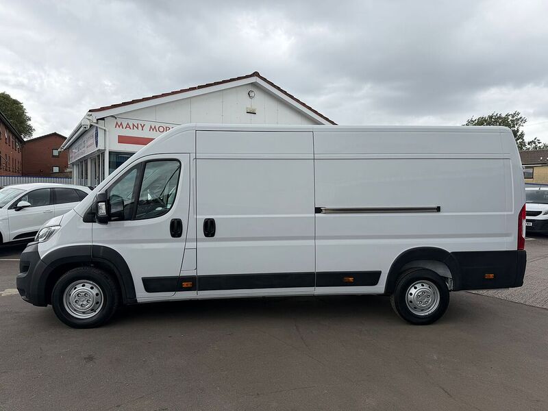 Vauxhall Movano 2.2 CDTi 3500 BiTurbo HDT Prime Panel Van 5dr Diesel Manual FWD L4 H2 Euro 6 (s/s) (140 ps) - U119405