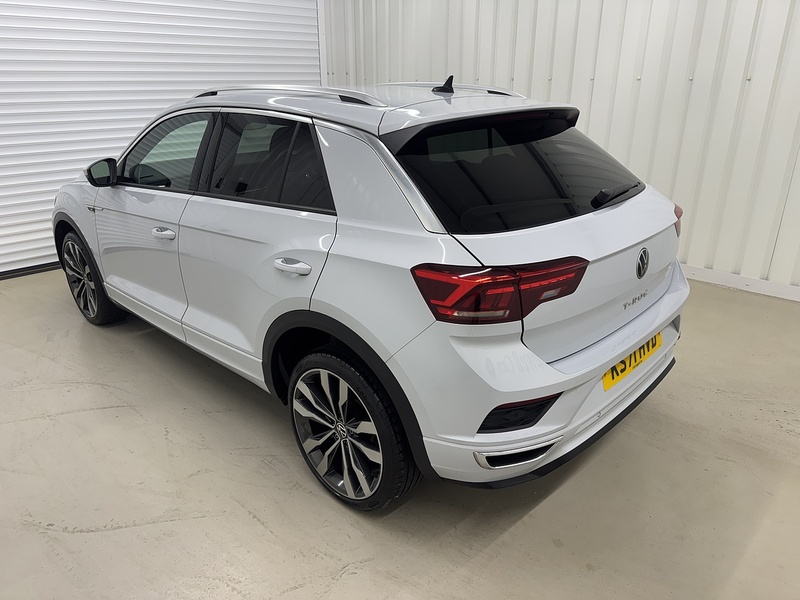 Volkswagen T-Roc 2.0 TDI EVO R-Line SUV 5dr Diesel DSG Euro 6 (s/s) (150 ps) - U119407