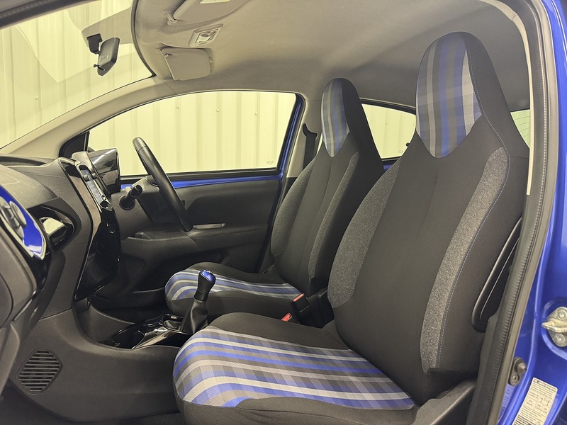 Peugeot 108 1.0 Collection Hatchback 5dr Petrol Manual Euro 6 (72 ps) - U119409