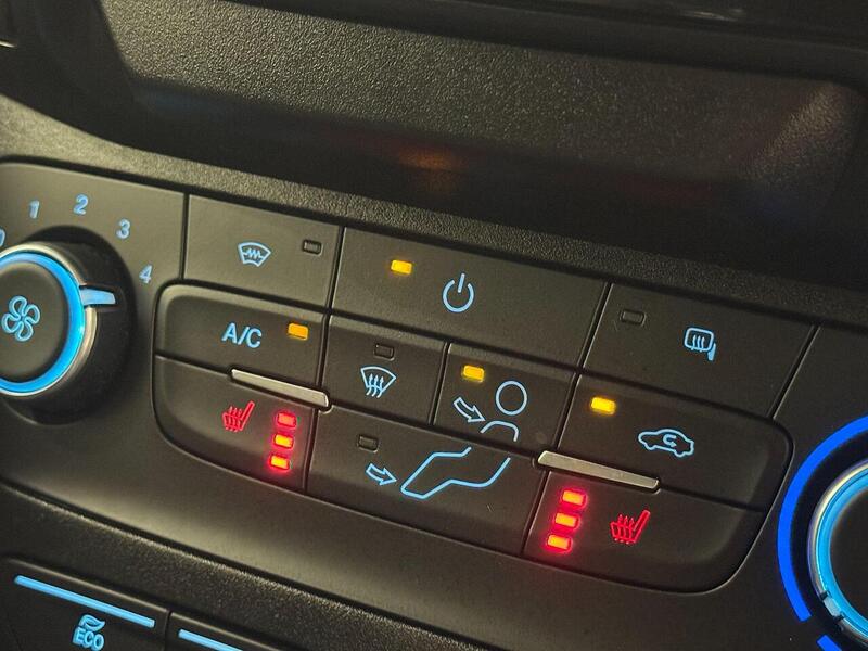 Ford Transit Connect 1.5 240 EcoBlue Limited L1 Euro 6 (s/s) 5dr - U119413