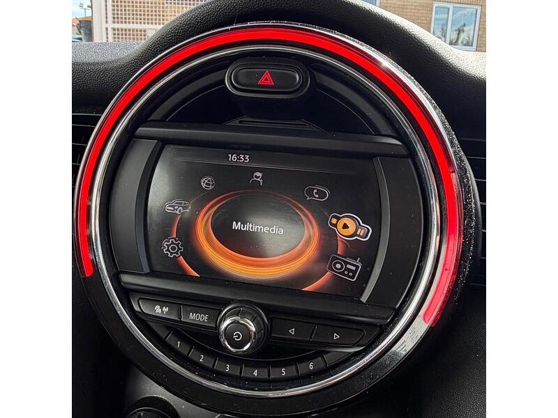MINI Hatch Cooper Hatchback 1.5 Automatic Petrol - U119414