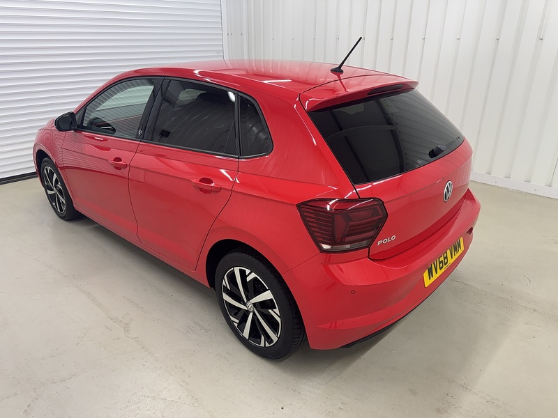 Volkswagen Polo 1.0 beats Hatchback 5dr Petrol Manual Euro 6 (s/s) (65 ps) - U119415