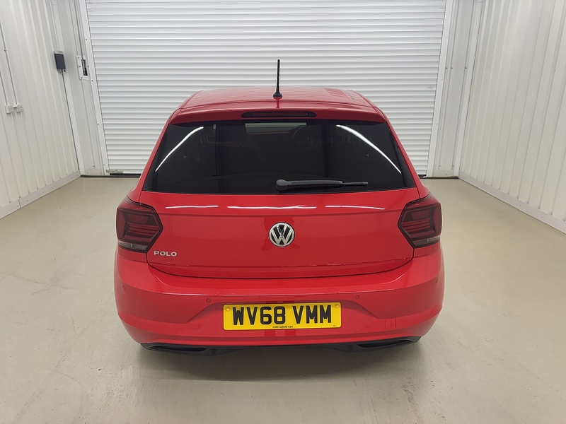 Volkswagen Polo 1.0 beats Hatchback 5dr Petrol Manual Euro 6 (s/s) (65 ps) - U119415