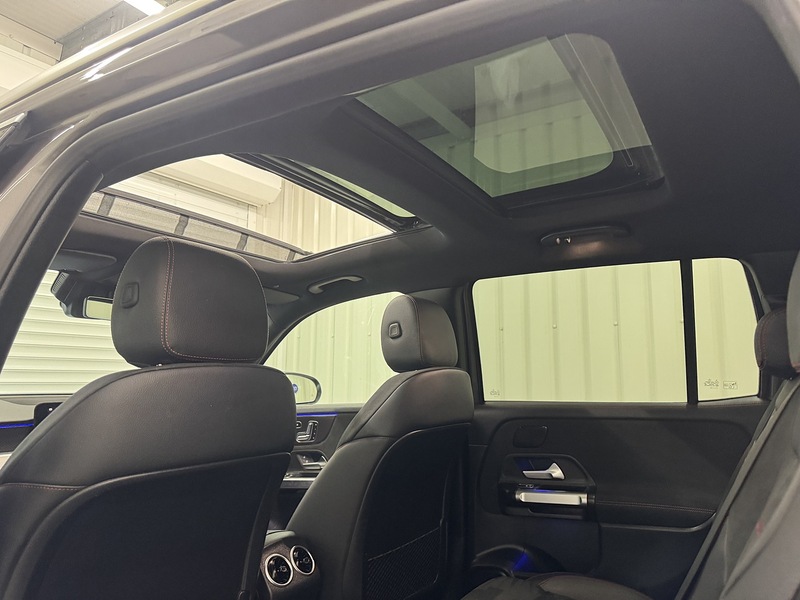 Mercedes-Benz GLB 2.0 GLB220d AMG Line (Premium Plus) SUV 5dr Diesel 8G-DCT 4MATIC Euro 6 (s/s) (190 ps) - U119422