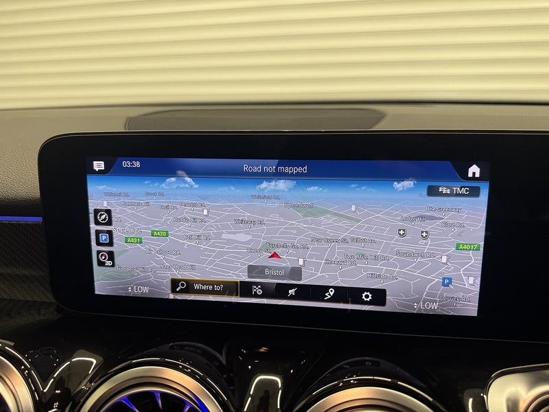 Mercedes-Benz GLB 2.0 GLB220d AMG Line (Premium Plus) SUV 5dr Diesel 8G-DCT 4MATIC Euro 6 (s/s) (190 ps) - U119422