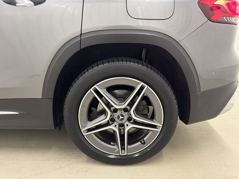 Mercedes-Benz GLB 2.0 GLB220d AMG Line (Premium Plus) SUV 5dr Diesel 8G-DCT 4MATIC Euro 6 (s/s) (190 ps) - U119422