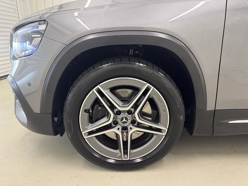 Mercedes-Benz GLB 2.0 GLB220d AMG Line (Premium Plus) SUV 5dr Diesel 8G-DCT 4MATIC Euro 6 (s/s) (190 ps) - U119422