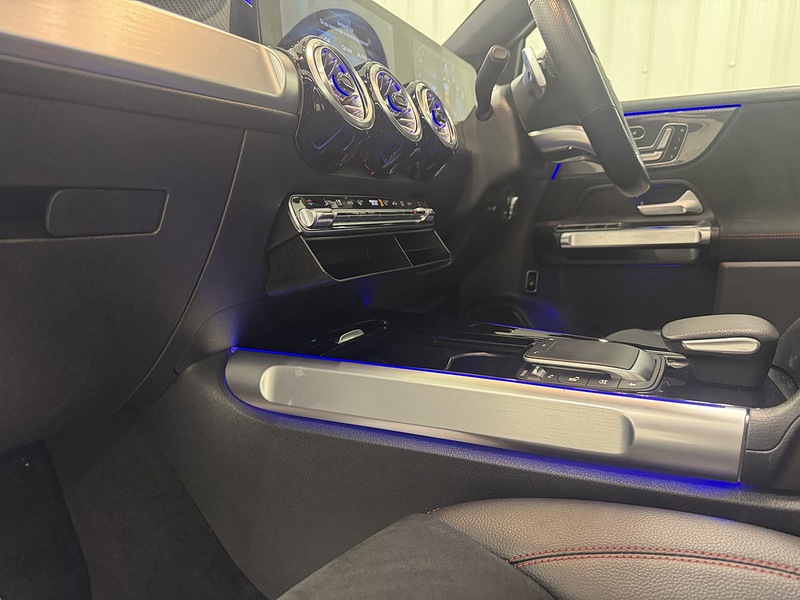 Mercedes-Benz GLB 2.0 GLB220d AMG Line (Premium Plus) 8G-DCT 4MATIC Euro 6 (s/s) 5dr - U119423