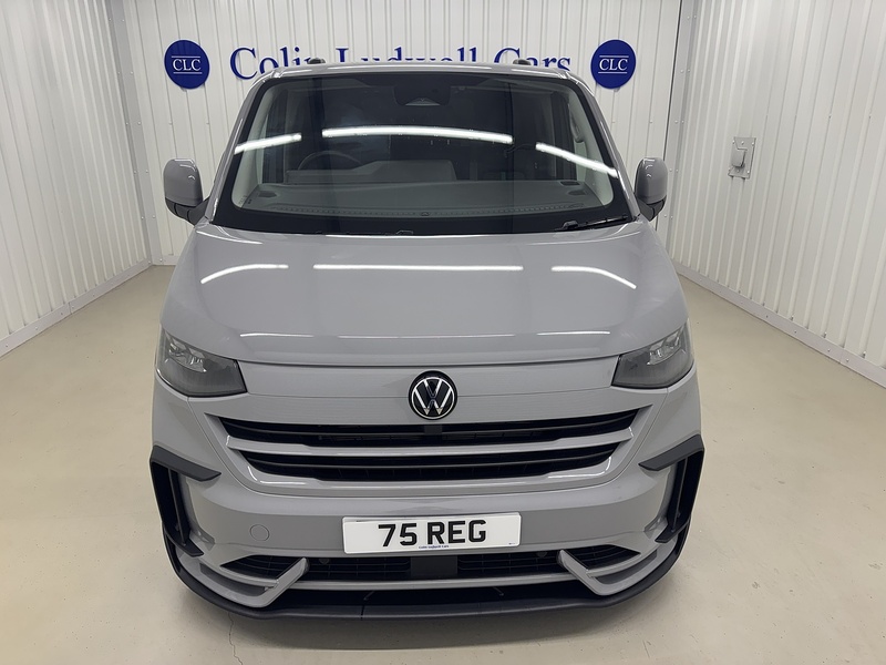 Volkswagen Transporter 2.0 TDI T32 Commerce Pro Kombi Double Cab 5dr Diesel Auto LWB Euro 6 (s/s) (150 ps) - U119426