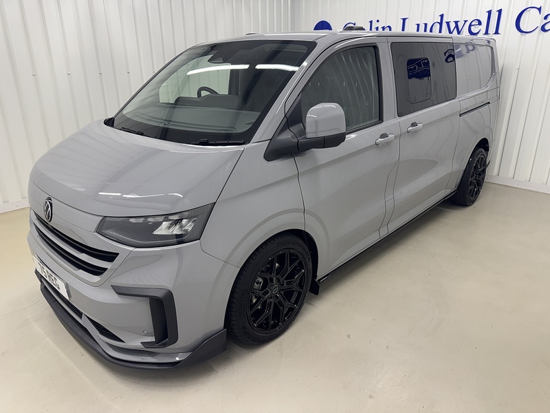 Volkswagen Transporter 2.0 TDI T32 Commerce Pro Kombi Double Cab 5dr Diesel Auto LWB Euro 6 (s/s) (150 ps) - U119426