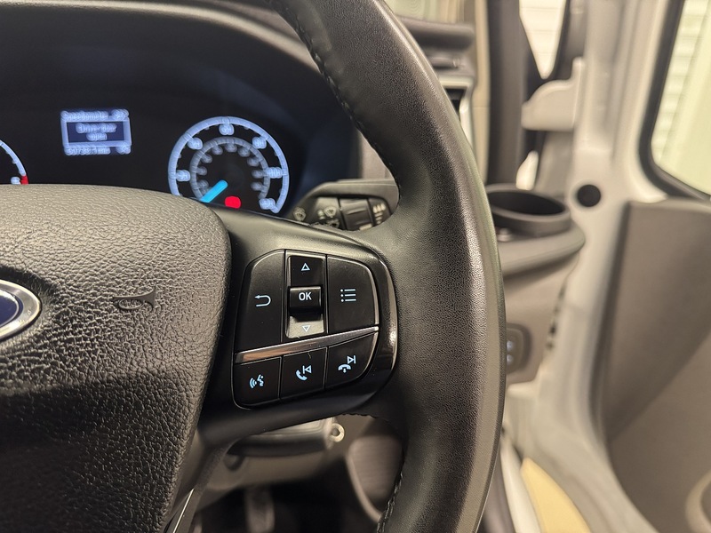 Ford Transit Custom 2.0 320 EcoBlue Limited Crew Van L2 H1 Euro 6 (s/s) 5dr (6 Seat) - U119427