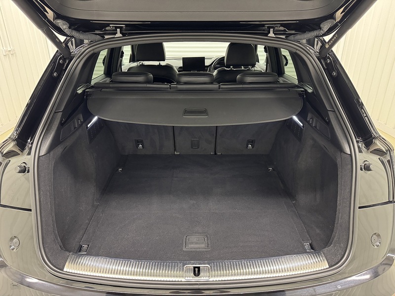 Audi Q5 2.0 TDI 40 Edition 1 S Tronic quattro Euro 6 (s/s) 5dr - U119430