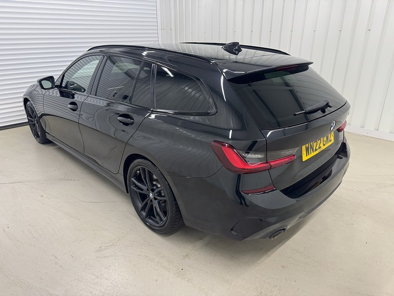 BMW 3 Series 2.0 320i M Sport Touring Auto Euro 6 (s/s) 5dr - U119435