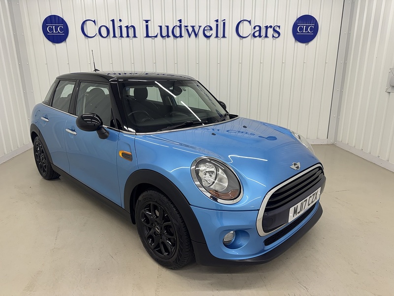 MINI Hatch 1.5 Cooper Hatchback 5dr Petrol Auto Euro 6 (s/s) (136 ps) - U119436