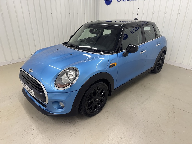 MINI Hatch 1.5 Cooper Hatchback 5dr Petrol Auto Euro 6 (s/s) (136 ps) - U119436