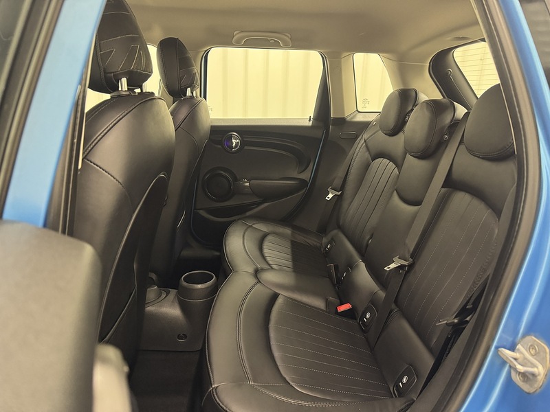 MINI Hatch 1.5 Cooper Hatchback 5dr Petrol Auto Euro 6 (s/s) (136 ps) - U119436