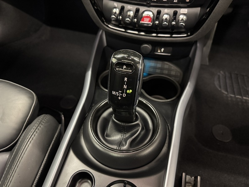 MINI Clubman 1.5 Cooper Exclusive Estate 6dr Petrol Steptronic Euro 6 (s/s) (136 ps) - U119439