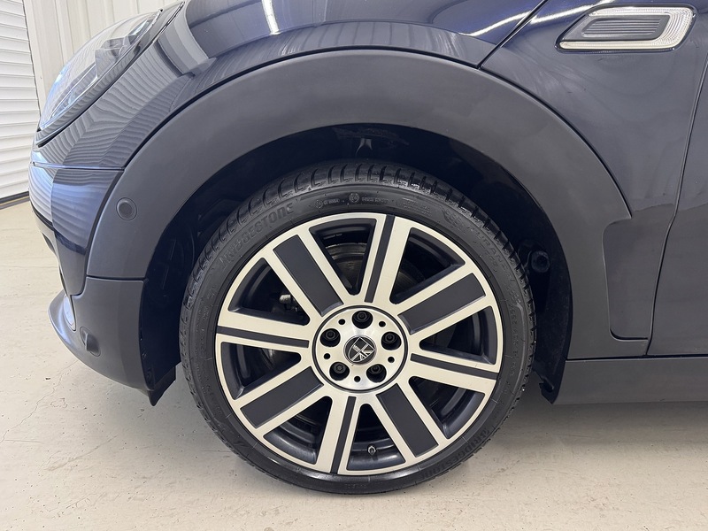 MINI Clubman 1.5 Cooper Exclusive Estate 6dr Petrol Steptronic Euro 6 (s/s) (136 ps) - U119439