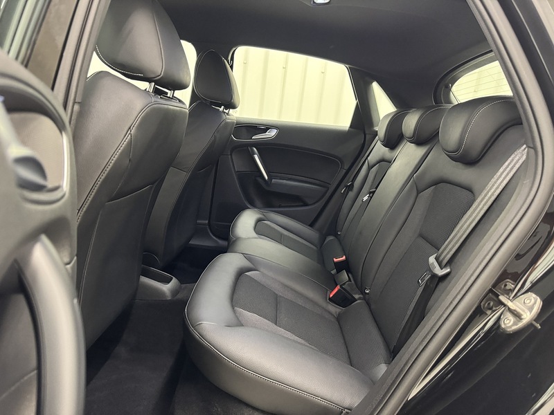 Audi A1 1.4 TFSI S line Sportback 5dr Petrol S Tronic Euro 6 (s/s) (Nav) (125 ps) - U119445