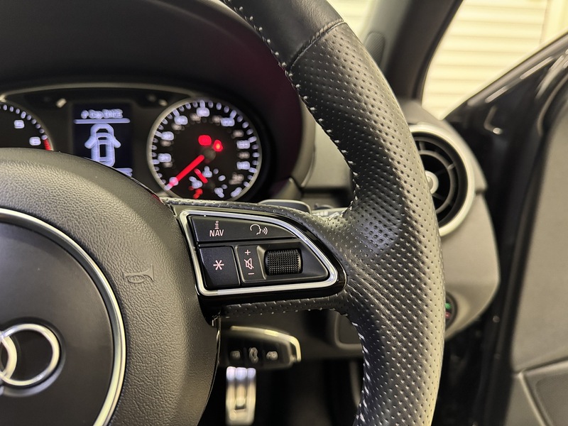 Audi A1 1.4 TFSI S line Sportback 5dr Petrol S Tronic Euro 6 (s/s) (Nav) (125 ps) - U119445