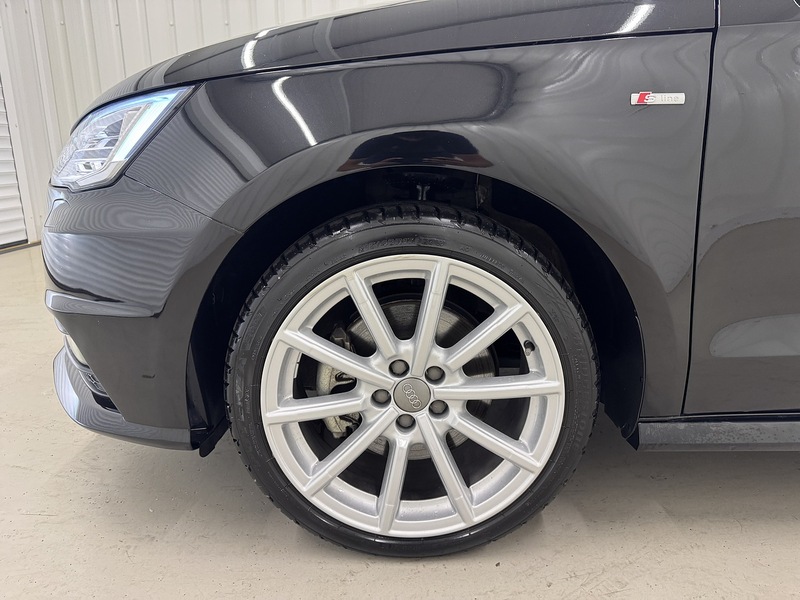 Audi A1 1.4 TFSI S line Sportback 5dr Petrol S Tronic Euro 6 (s/s) (Nav) (125 ps) - U119445