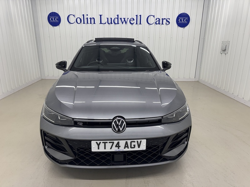 Volkswagen Passat 1.5 eTSI MHEV R-Line Estate 5dr Petrol Hybrid DSG Euro 6 (s/s) (150 ps) - U119447