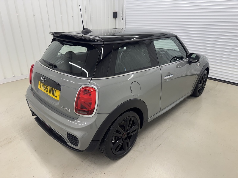 MINI Hatch 1.5 Cooper Sport Hatchback 3dr Petrol Manual Euro 6 (s/s) (136 ps) - U119454